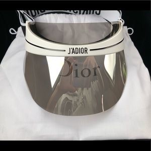 Sold Authentic Dior mirror club v1